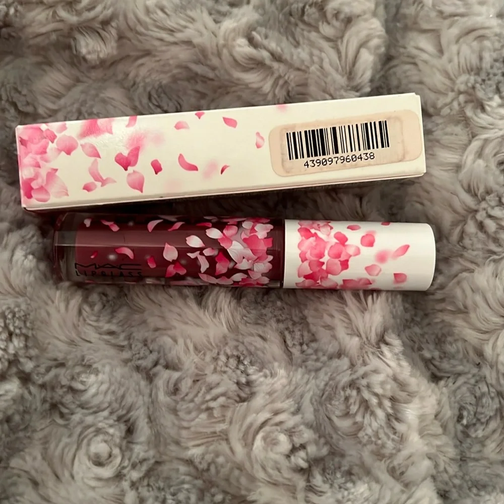MAC Boom Boom Bloom Lipglass in Heartmelter BNIB